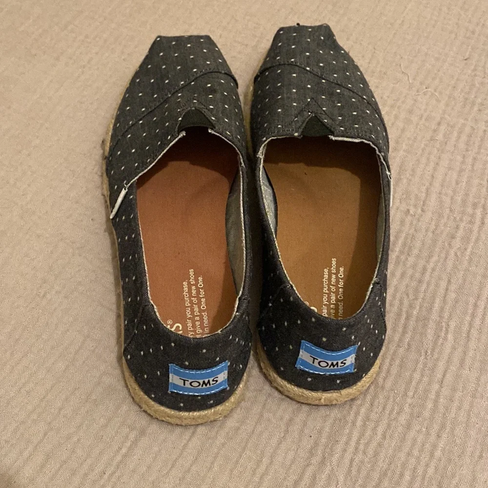 Toms - Black Dot Chambray Womens Rope Alpargatas Espadrilles. Size 8.5